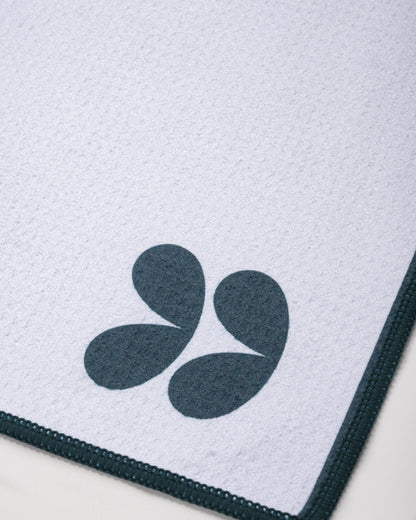 WOODLANDS GOLF TOWEL